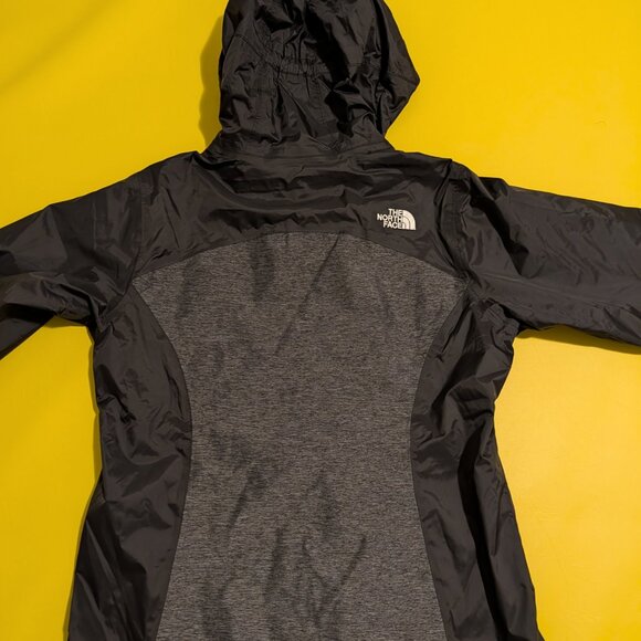 the north face jacket - Picture 4 of 6